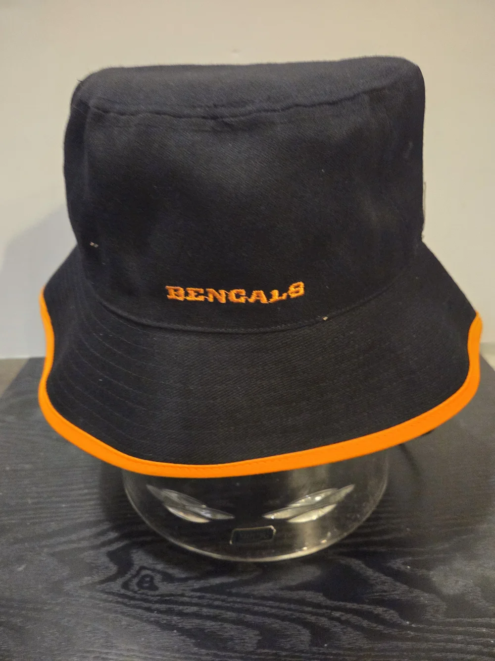 New Era Black & Orange Cincinnati Bengals Bucket Hat
